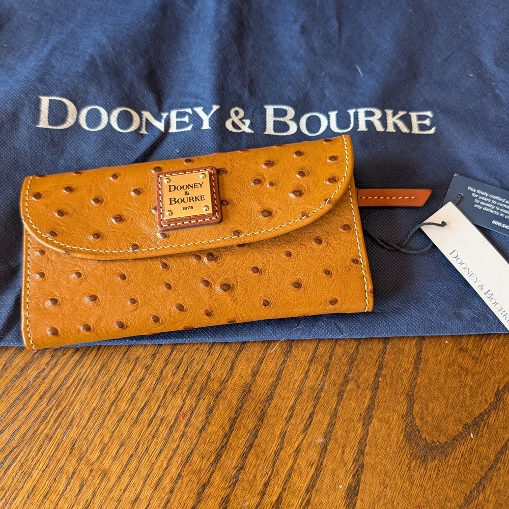 Dooney & Bourke Brown Ostrich Leather Bag and Wallet - Picture 10 of 11